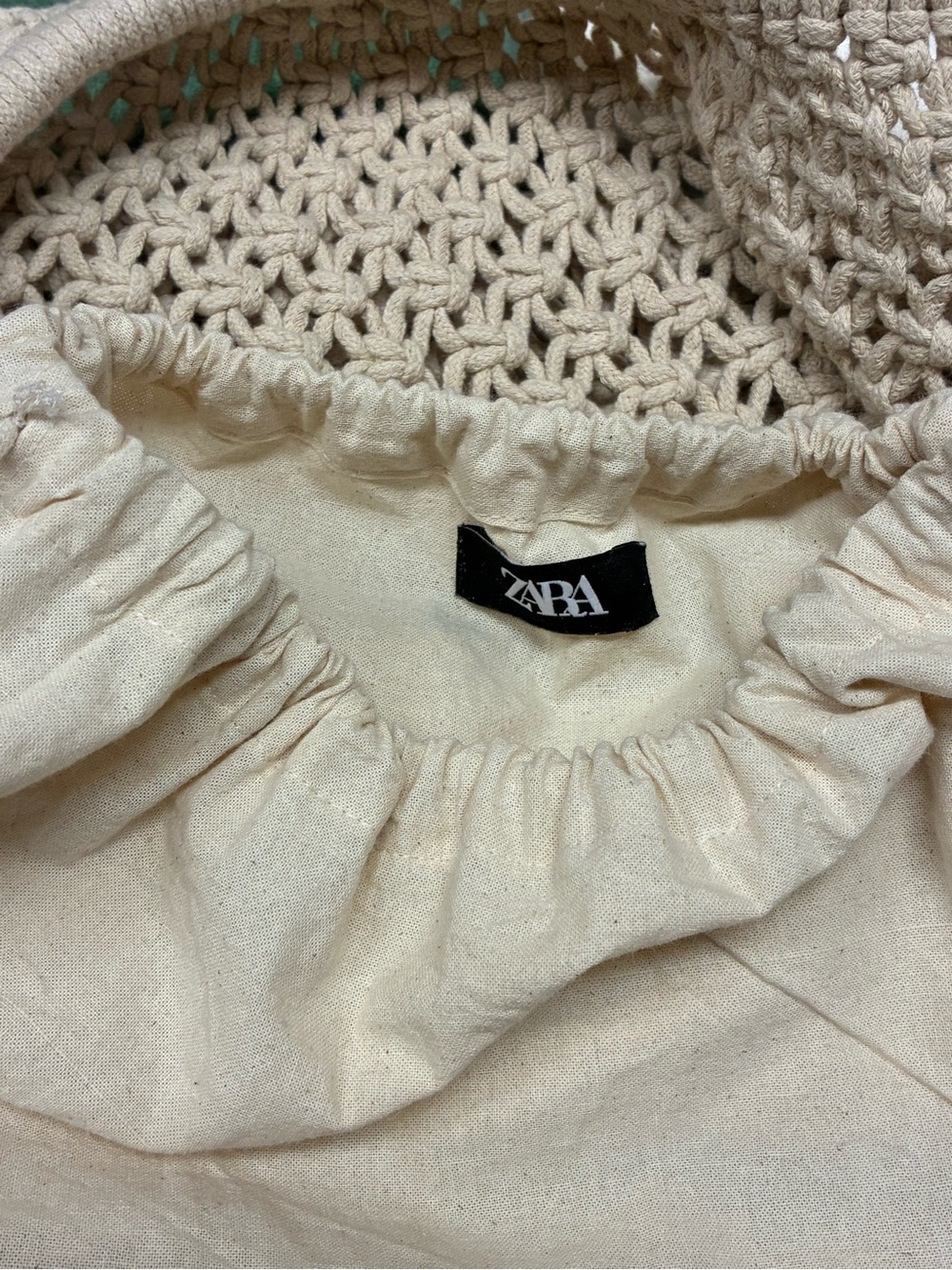 NWOT. Zara Ecru/White Macramé Tote Shopper Bag. - Picture 7 of 12
